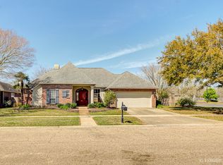 841 Troutbeck Dr, Baton Rouge, LA 70810