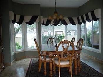 4th image of 3311 Cove Cir
