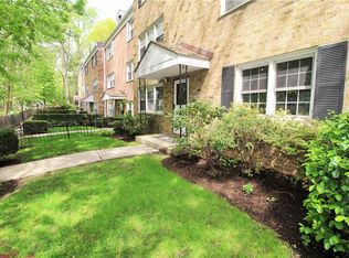 52 Louisiana Ave #10R, Bronxville, NY 10708