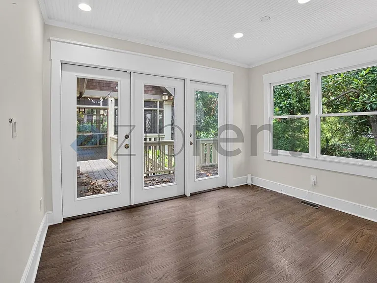 811 Verner St NW — Photo 9