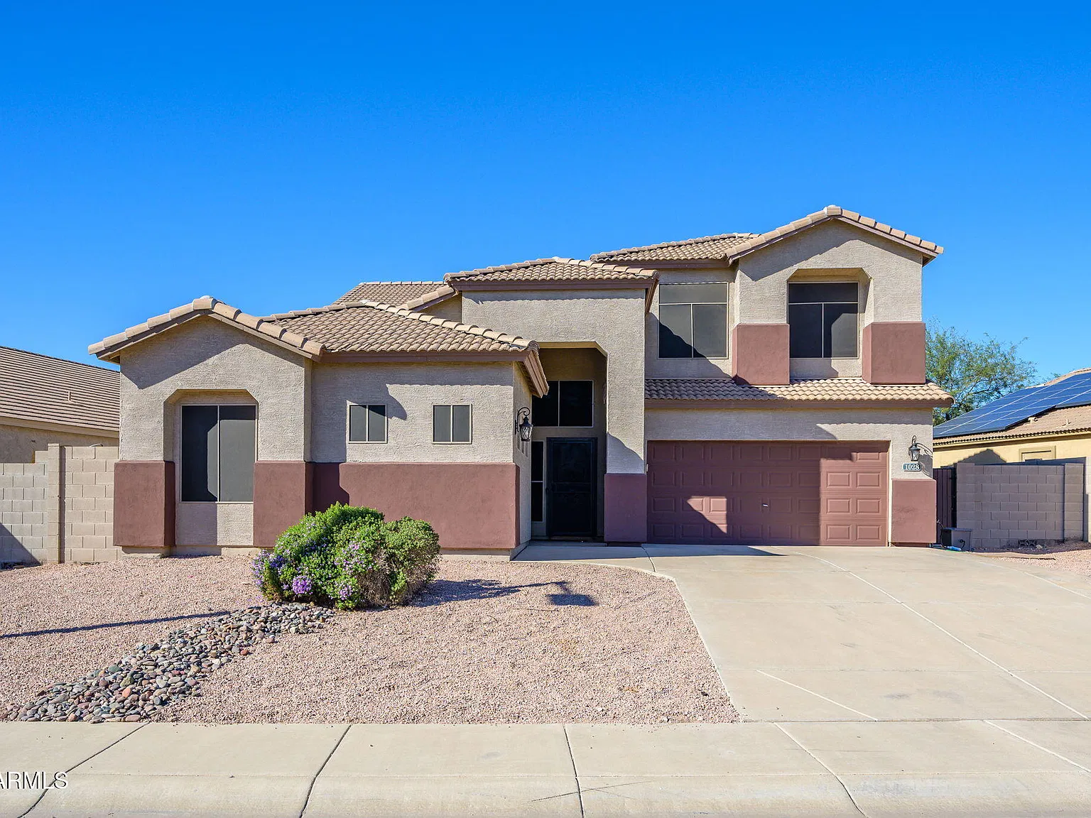 5 bed, 3.0 bath, 3140 sqft, $2,625 — Photo 1