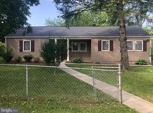 418 69th Pl, Capitol Heights, MD 20743