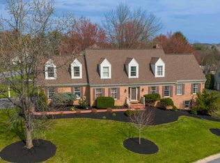 2144 Saddleridge Rd, Lancaster, PA 17601