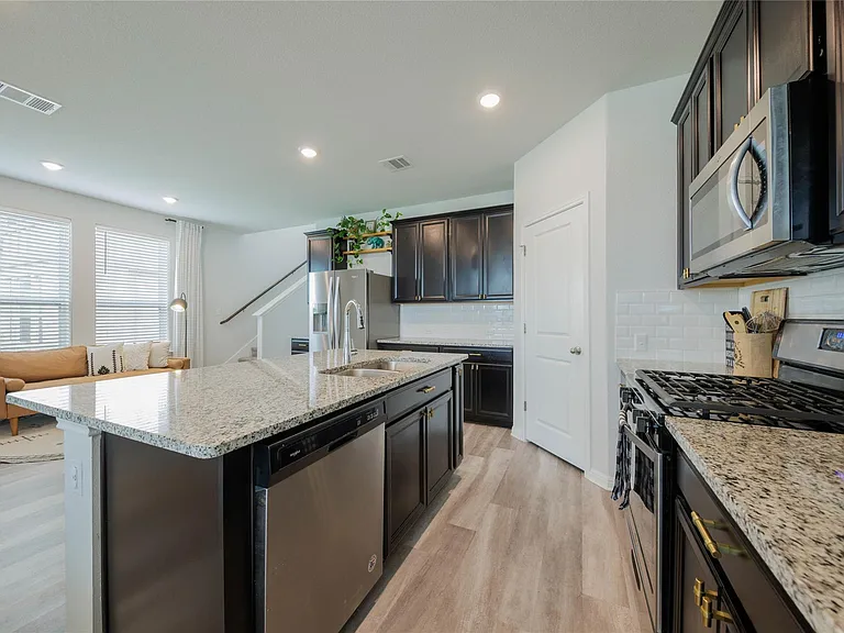 821 Lone Peak Way — Photo 8