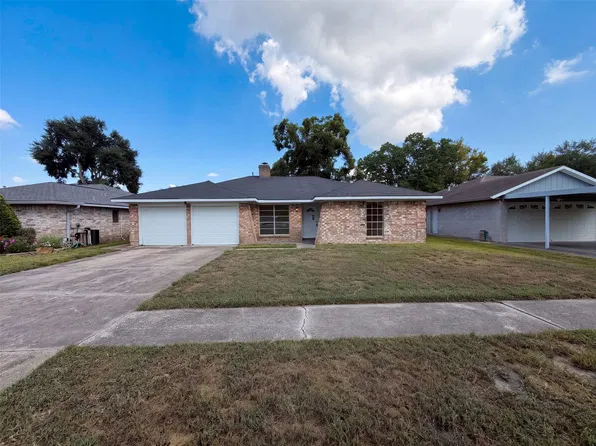 1913 Atlanta St, Deer Park, TX 77536