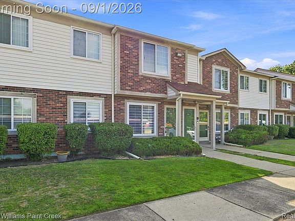 2nd image of 31842 Kelly Rd #3