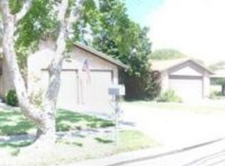 1517 Crestview Dr, Portland, TX 78374