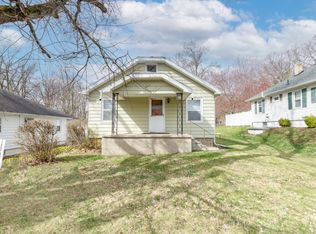 1818 Warren Ave, Jackson, MI 49203