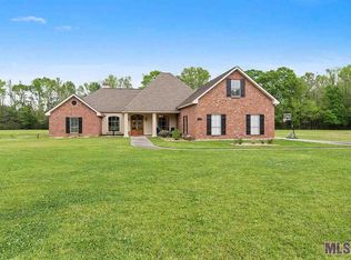22129 Deer Haven Dr, Zachary, LA 70791