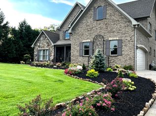 6933 River Run Dr, Chattanooga, TN 37416