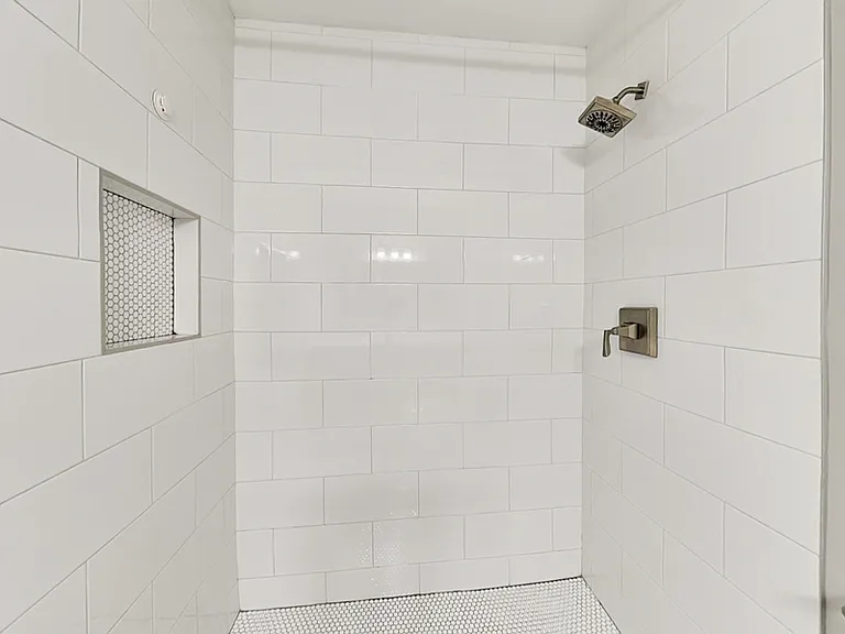 325 Towergate Pl — Photo 18