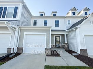 140 Willow Green Dr, Clayton, NC 27527