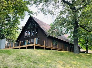 2904 Manitou Park Dr, Rochester, IN 46975