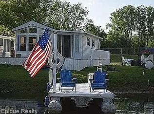 10915 E Goodall Rd, Durand, MI 48429