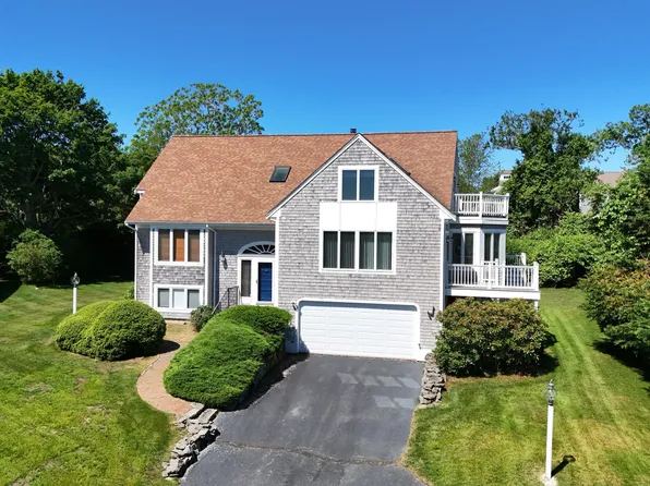 11 Joyce Circle, East Dennis, MA 02641