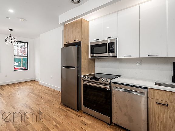 5th image of 298 Stockholm St #1B
