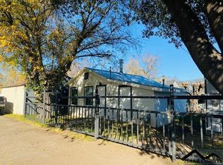 1325 1/2 Monroe St, Red Bluff, CA 96080