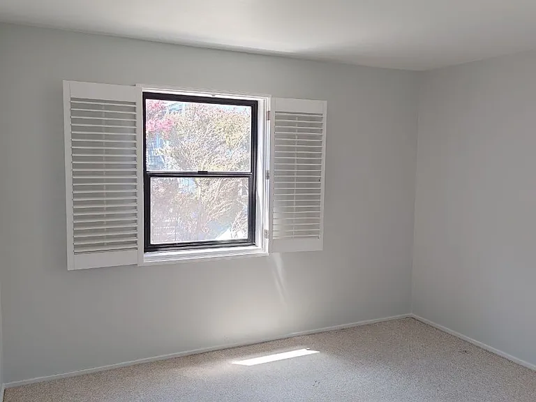 314 Main St #202 — Photo 10