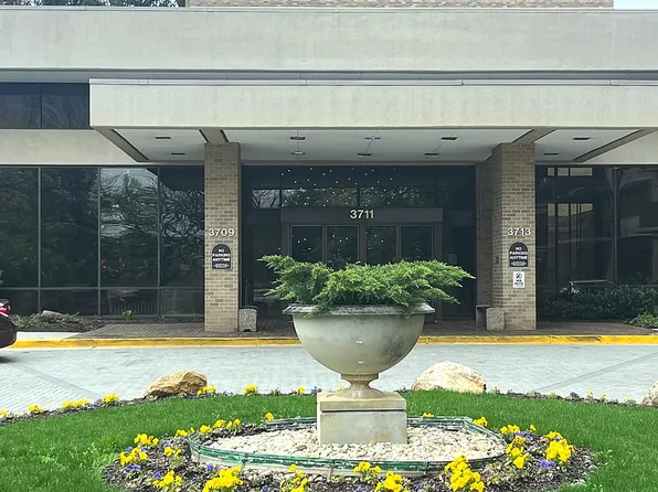 3713 George Mason Dr, Falls Church, VA