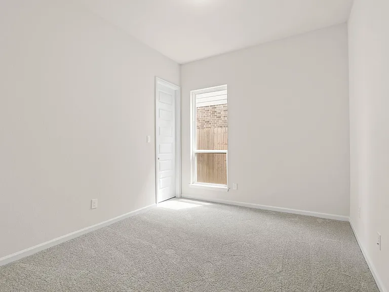 142 Amaranth Way — Photo 22