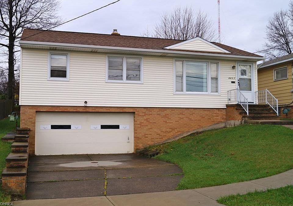 1st image of 4407 Bruening Dr