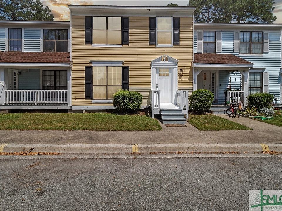 1st image of 912 Pineland Avenue #4