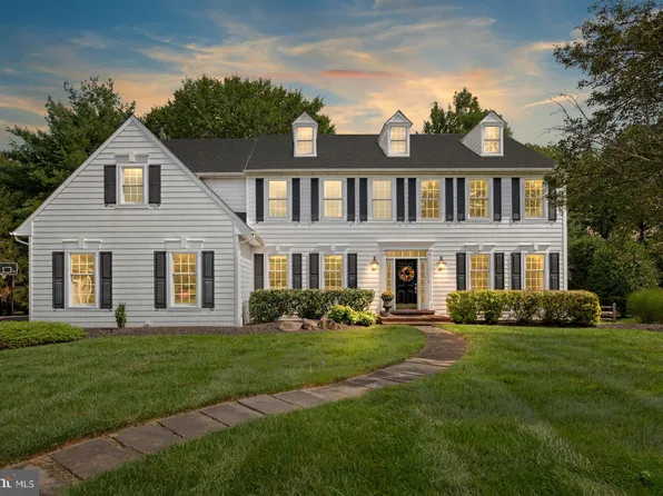 1651 Hollyhock Cir, Malvern, PA 19355