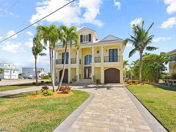 3rd image of 360 Seminole Way
