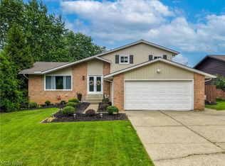 7739 Hoertz Rd, Parma, OH 44134