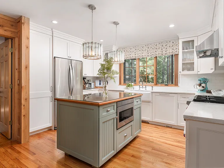 23 Island Creek Rd — Photo 16