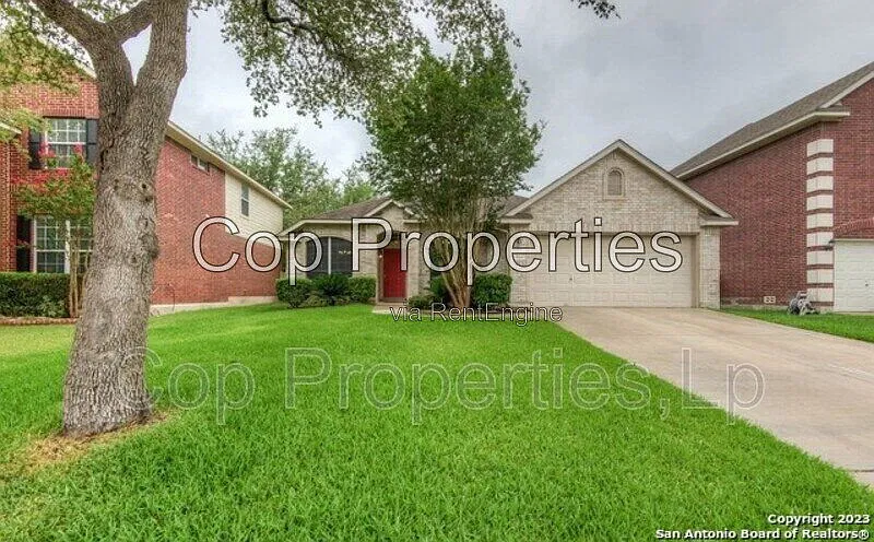 4 bed, 2.0 bath, $2,250 — Photo 1