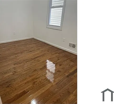 3 bed, 9999 sqft, $2,900 — Photo 3