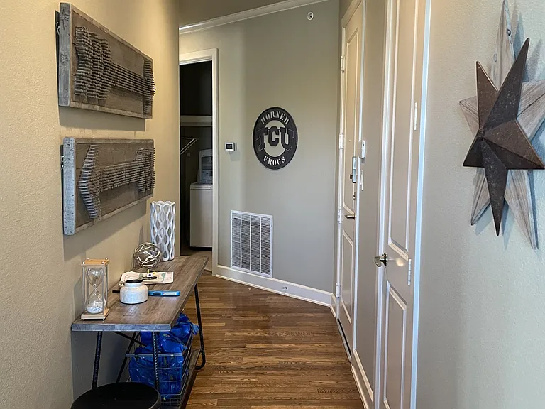 2800 Sandage Ave #305 — Photo 6