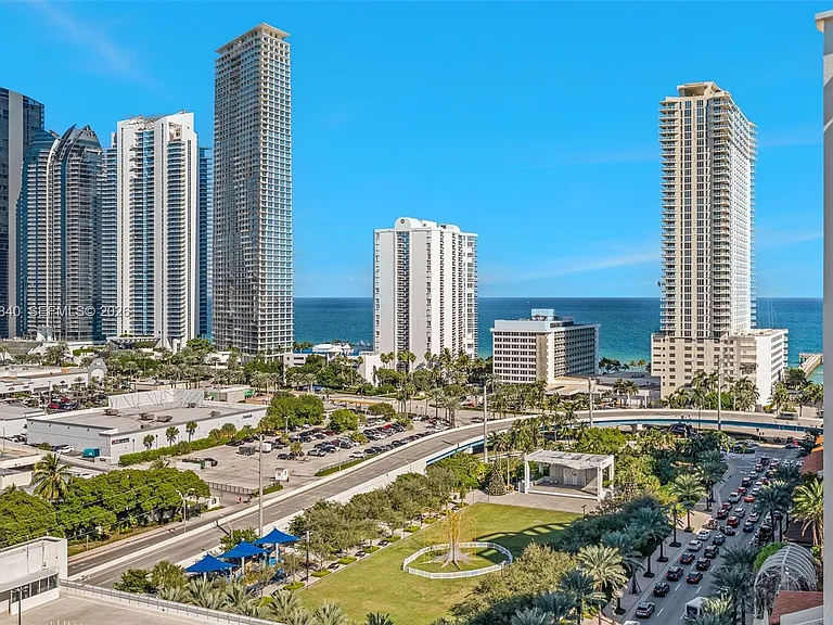 300 Sunny Isles Blvd #4-1603 — Photo 17