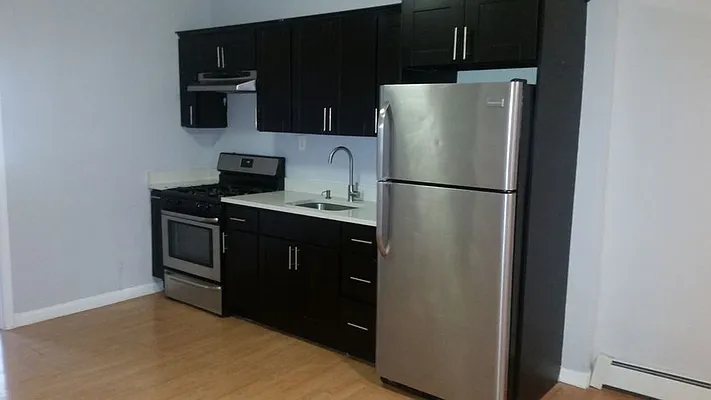 Rented by Nooklyn NYC LLC | media 11