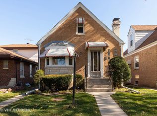 8219 N Osceola Ave, Niles, IL 60714