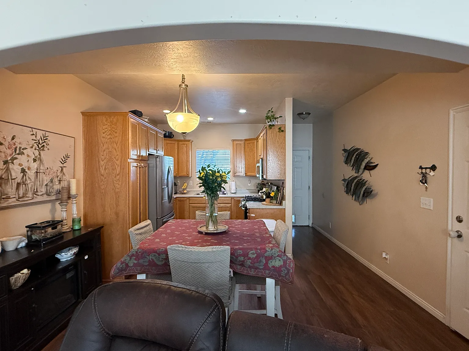 3 bed, 2.5 bath, 1435 sqft, $2,775 — Photo 4
