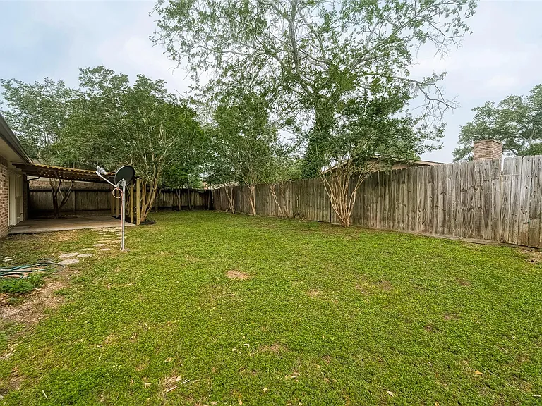 16810 Sweno Ct — Photo 38