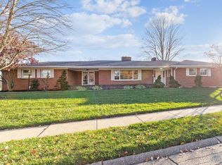 201 W Roger Dr, Trenton, OH 45067
