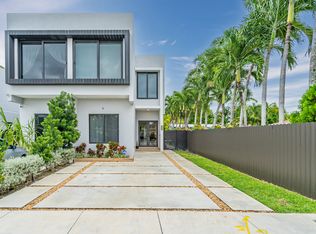 1443 SW 66th Ave, West Miami, FL 33144