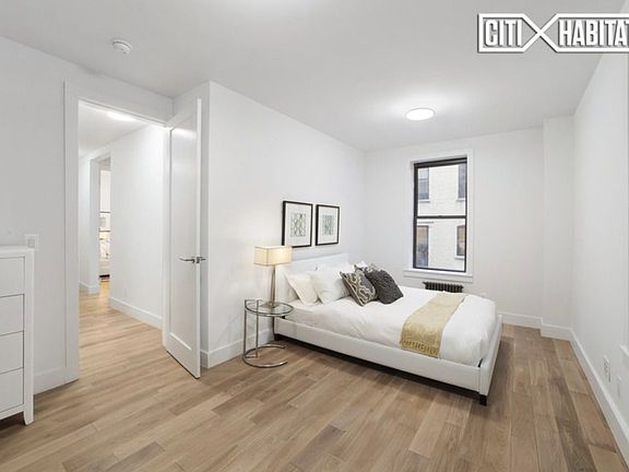 4th image of 217 Central Park N #17