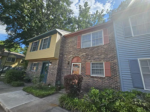 830 44th Ave N #C2 Photo 1