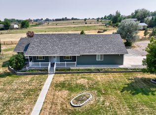 1406 Kluver Rd, Gillette, WY 82716