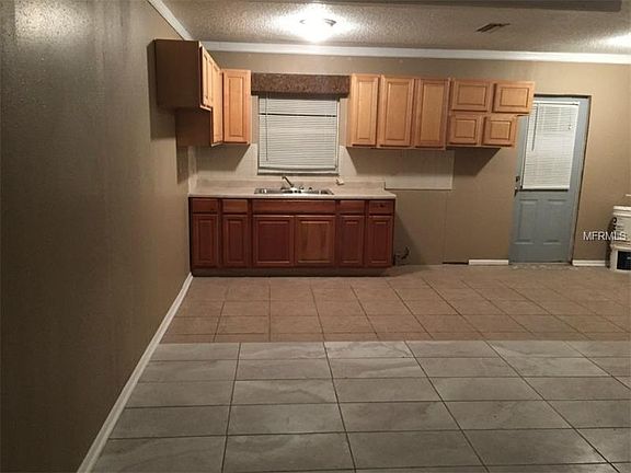 4th image of 8013 Downing Cir