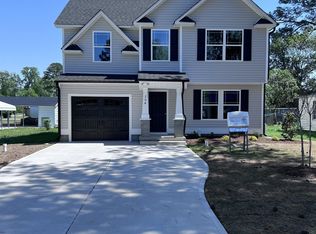 204 W Main St, Micro, NC 27555