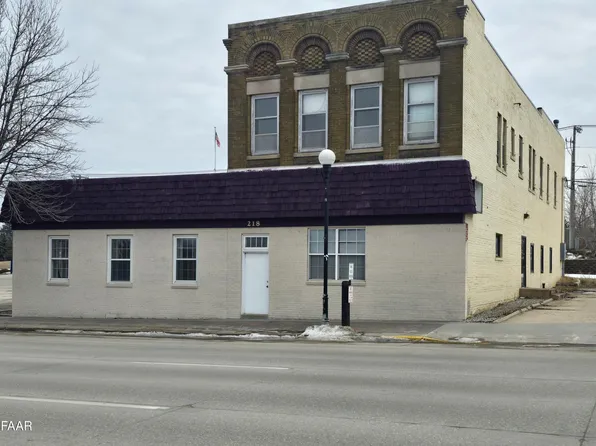 218 Broadway St N, Crookston, MN 56716
