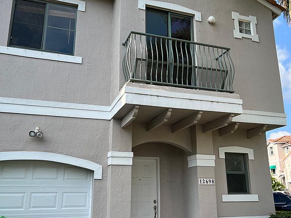 4th image of 12698 NW 14th Pl