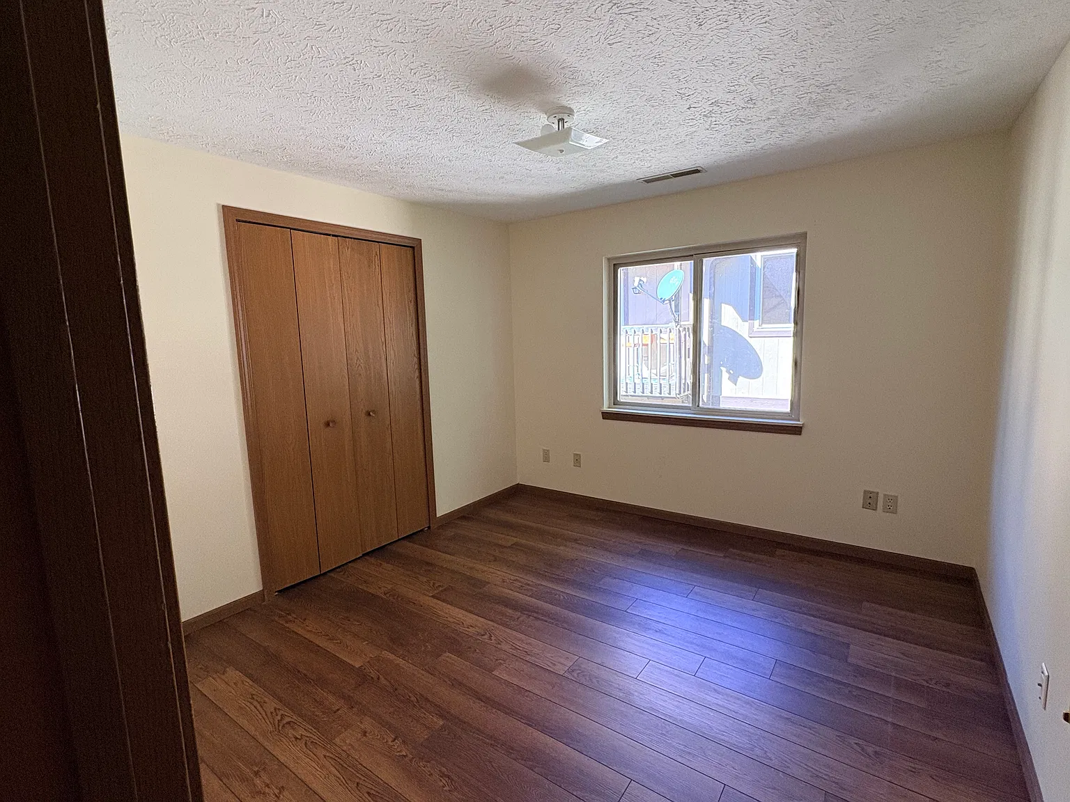 2 bed, 840 sqft, $925 — Photo 3