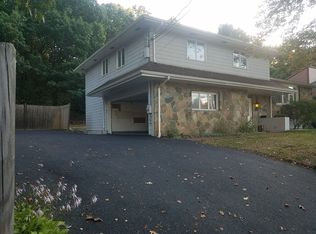 744 Dedham St, Newton, MA 02459