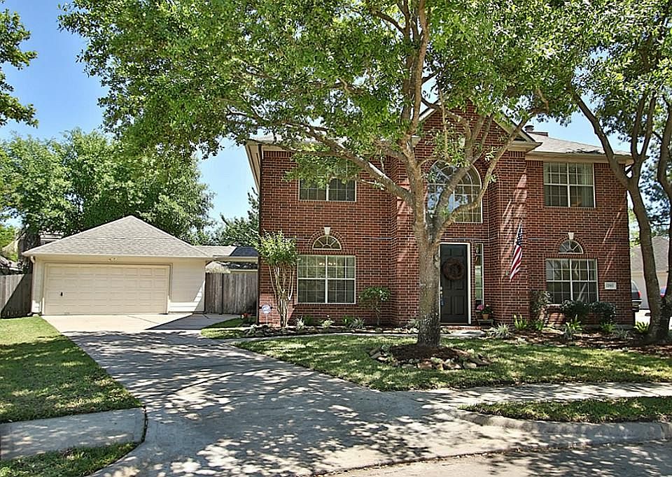 1st image of 12903 Dove Oaks Ct